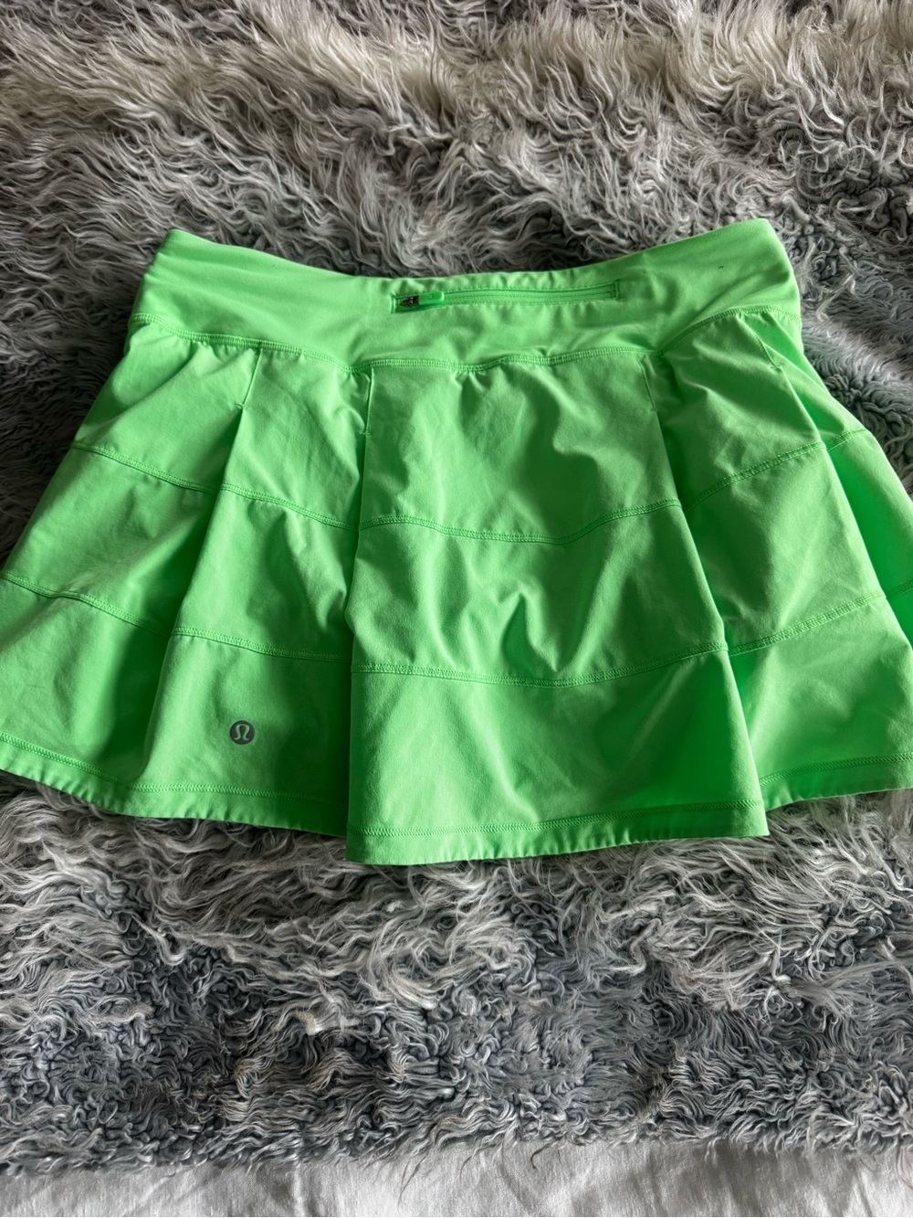 Lululemon Woman’s Pace Rival Mid Rise Skirt- Lime Green - Picture 2 of 5